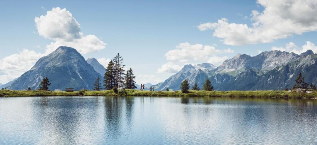 Family Friendly Chalet - Central With Beautiful Mountain Views Seefeld in Tirol Eksteriør bilde